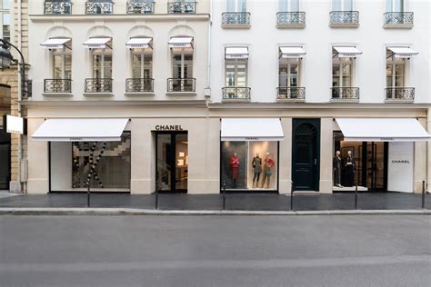 CHANEL PARIS FAUBOURG SAINT